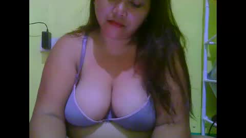 sexykittymom online show from May 2, 2026, 6:24 pm