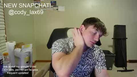 Snapshot of sexylax69 chatting on May 13, 2026, 12:41 am sexylax69 online show from May 13, 2026, 12:41 am