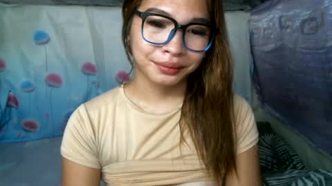 Laylia3 online show from June 21, 2026, 7:33 am