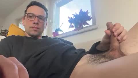 sexyleo8282 online show from March 3, 2026, 4:02 pm