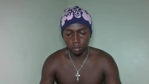 sexylinkebony2 online show from March 15, 2026, 4:51 am