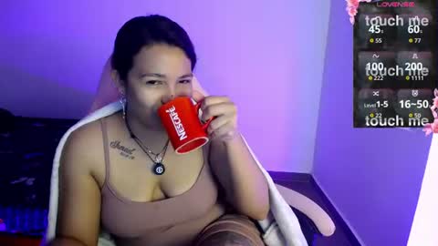 Snapshot of sexyloba_ chatting on June 22, 2026, 11:18 am sexyloba independent model online show from June 22, 2026, 11:18 am