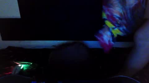 Lily online show from December 2, 2025, 2:50 am