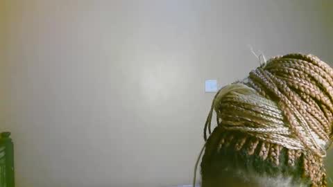 sexylucy33 online show from March 3, 2026, 6:25 pm