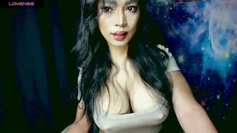 Snapshot of sexymariafoxx chatting on July 15, 2026, 11:43 pm MariaFoxx online show from July 15, 2026, 11:43 pm