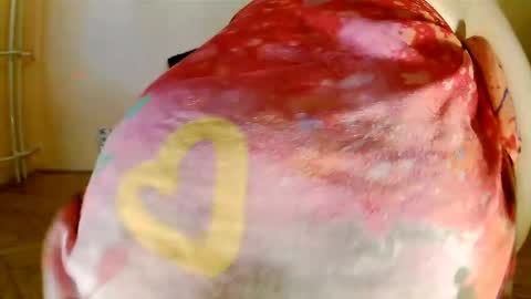 Snapshot of sexymayagold chatting on June 8, 2026, 4:13 am Squirty Maya Gold online show from June 8, 2026, 4:13 am
