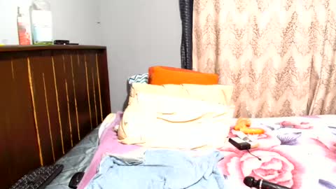 Snapshot of sexymelaninqueenx chatting on July 7, 2026, 8:24 pm Keddy online show from July 7, 2026, 8:24 pm