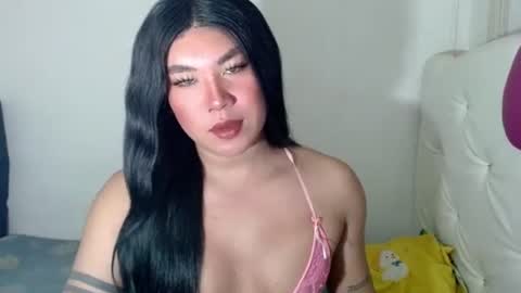 Mika online show from December 5, 2025, 6:00 am