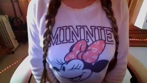 sexymisss24 online show from April 17, 2026, 12:30 pm