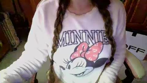 sexymisss24 online show from April 25, 2026, 8:28 am