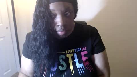 SexyMona online show from April 29, 2026, 12:48 am