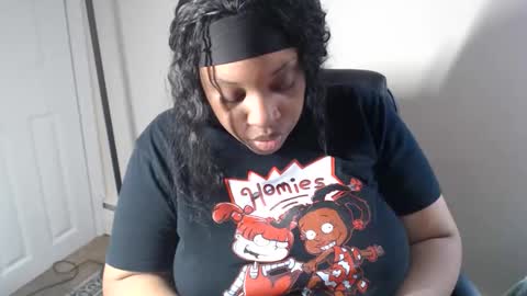 Snapshot of sexymona1218 chatting on June 6, 2026, 9:41 pm SexyMona online show from June 6, 2026, 9:41 pm