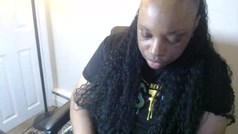 Snapshot of sexymona1218 chatting on July 18, 2026, 9:51 pm SexyMona online show from July 18, 2026, 9:51 pm