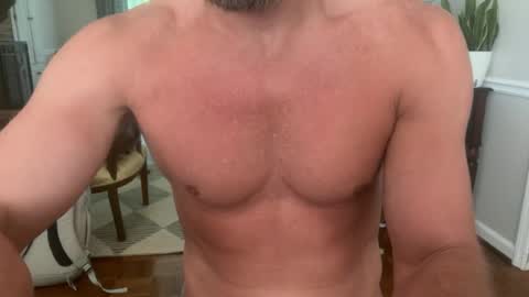 sexymug124124 online show from July 7, 2026, 7:29 pm