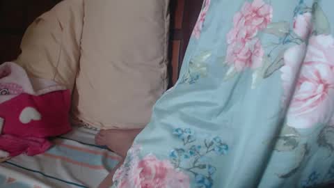 sexymye online show from February 10, 2025, 4:52 am