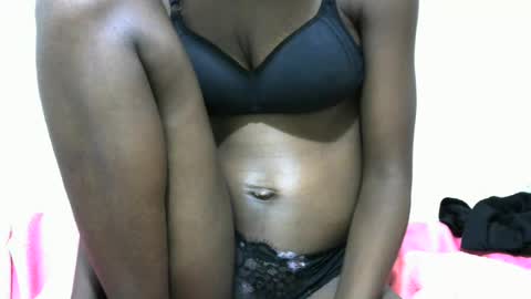 sexynana2001 online show from June 27, 2026, 4:39 am