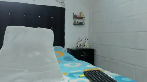 sexynova 93 online show from July 6, 2026, 7:05 pm