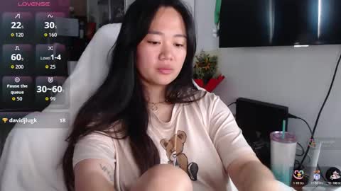 Snapshot of sexypenguin13 chatting on February 23, 2026, 7:17 am sexypenguin13 online show from February 23, 2026, 7:17 am