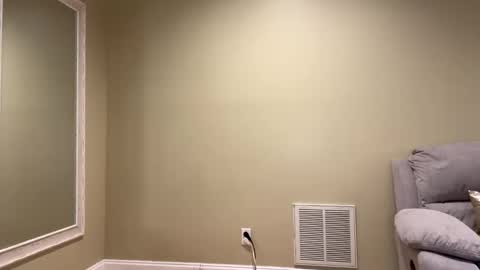 Sexypiglet2728 online show from February 14, 2025, 3:43 am