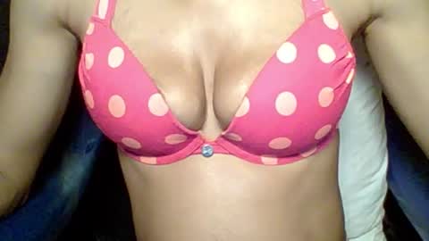 sexypussy000 online show from February 18, 2026, 4:41 am