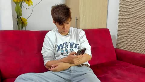 MATIAS-18   THIAHO -18  MAX-19  NICOKALY-19  CAIN-19   MOD ESTEBAN online show from March 31, 2026, 7:47 pm