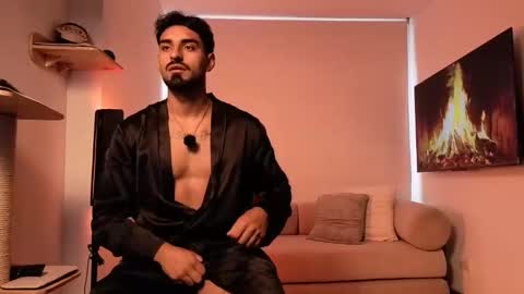 Snapshot of sexys_lave chatting on May 11, 2026, 12:33 pm Ivanna and Esteban online show from May 11, 2026, 12:33 pm