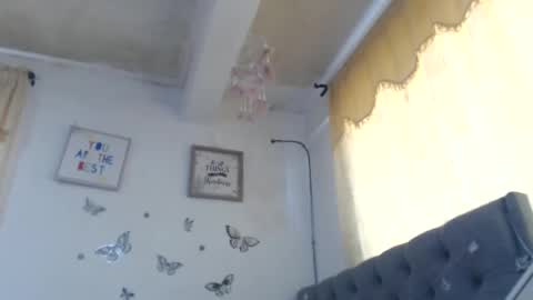 Snapshot of sexysafiravenus chatting on December 6, 2024, 5:44 pm Venus Independent Model online show from December 6, 2024, 5:44 pm