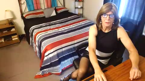 Snapshot of sexysindey79 chatting on June 24, 2026, 12:59 pm sexysindey79 online show from June 24, 2026, 12:59 pm