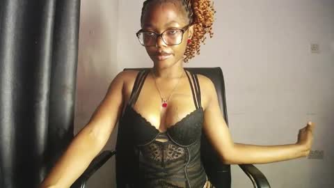 Darkskinned Rae online show from April 26, 2026, 8:06 pm