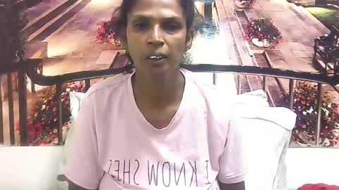 Snapshot of sexyva4u2luv chatting on March 3, 2025, 5:20 am sexyva4u2luv online show from March 3, 2025, 5:20 am