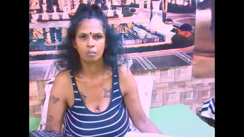 Snapshot of sexyva4u2luv chatting on September 11, 2025, 5:29 am sexyva4u2luv online show from September 11, 2025, 5:29 am