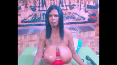 Snapshot of sexyva4u2luv chatting on September 29, 2025, 8:19 am sexyva4u2luv online show from September 29, 2025, 8:19 am