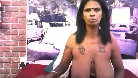 Snapshot of sexyva4u2luv chatting on November 11, 2025, 9:04 pm sexyva4u2luv online show from November 11, 2025, 9:04 pm