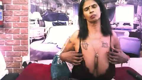 Snapshot of sexyva4u2luv chatting on November 16, 2025, 12:16 am sexyva4u2luv online show from November 16, 2025, 12:16 am