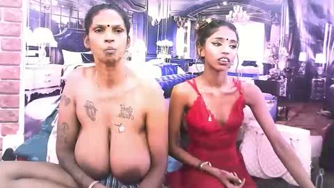 Snapshot of sexyva4u2luv chatting on November 23, 2025, 6:57 am sexyva4u2luv online show from November 23, 2025, 6:57 am