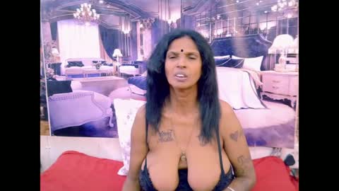 Snapshot of sexyva4u2luv chatting on June 12, 2026, 6:40 pm sexyva4u2luv online show from June 12, 2026, 6:40 pm