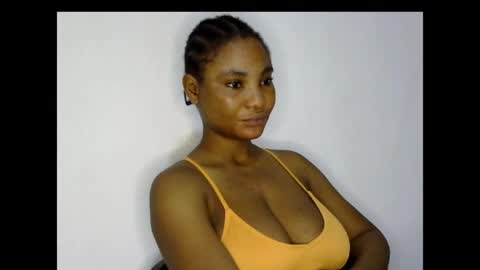 Snapshot of sexyvvy chatting on July 4, 2026, 11:44 pm sexyvvy online show from July 4, 2026, 11:44 pm