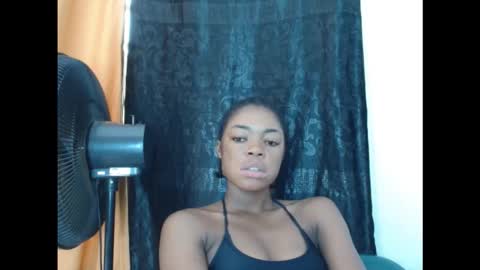 Blue online show from October 31, 2025, 10:05 am