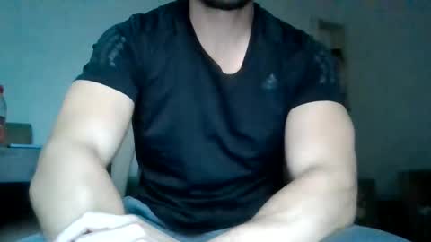 Snapshot of sexyyphilip chatting on June 2, 2026, 8:00 pm sexyyphilip online show from June 2, 2026, 8:00 pm