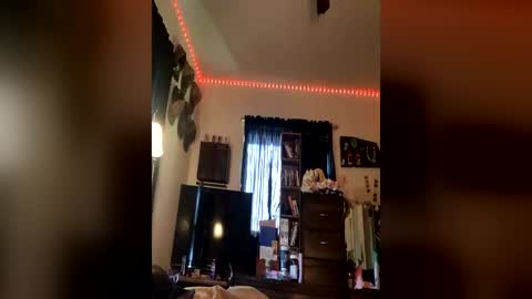 Snapshot of sexyyy_latina chatting on July 1, 2026, 12:29 pm Sexyyy latina online show from July 1, 2026, 12:29 pm