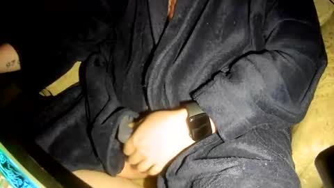 Snapshot of sexzilla15 chatting on November 15, 2025, 10:12 am no face online show from November 15, 2025, 10:12 am