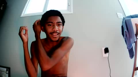 Snapshot of shabuda_hill22 chatting on June 13, 2026, 1:20 pm Shabuda Hill online show from June 13, 2026, 1:20 pm