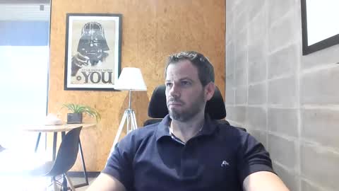 shad0w_hunter online show from January 21, 2025, 7:50 pm