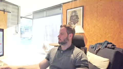 Snapshot of shad0w_hunter chatting on July 8, 2026, 6:56 pm shad0w_hunter online show from July 8, 2026, 6:56 pm