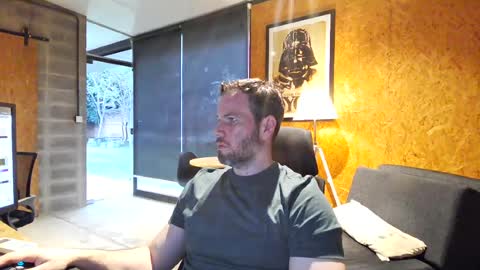 Snapshot of shad0w_hunter chatting on July 20, 2026, 8:55 pm shad0w_hunter online show from July 20, 2026, 8:55 pm