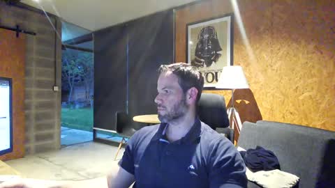 Snapshot of shad0w_hunter chatting on July 22, 2026, 9:17 pm shad0w_hunter online show from July 22, 2026, 9:17 pm