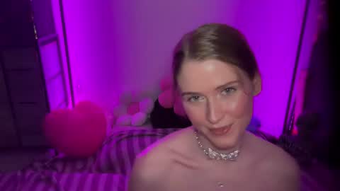 Snapshot of shadebabe chatting on July 11, 2026, 6:38 am shadebabe online show from July 11, 2026, 6:38 am