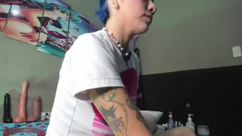 Snapshot of shadia_squirt chatting on August 1, 2026, 10:03 am shadia online show from August 1, 2026, 10:03 am