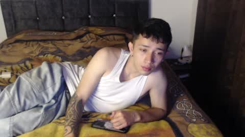 Snapshot of shadow_men_ chatting on April 8, 2026, 8:03 am james online show from April 8, 2026, 8:03 am