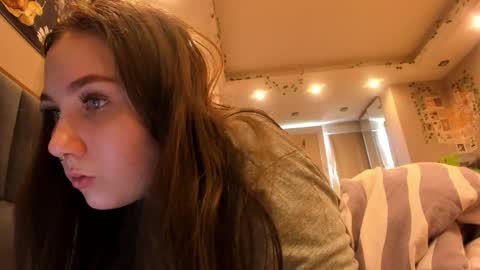 shadow_raffi online show from September 12, 2025, 11:32 am